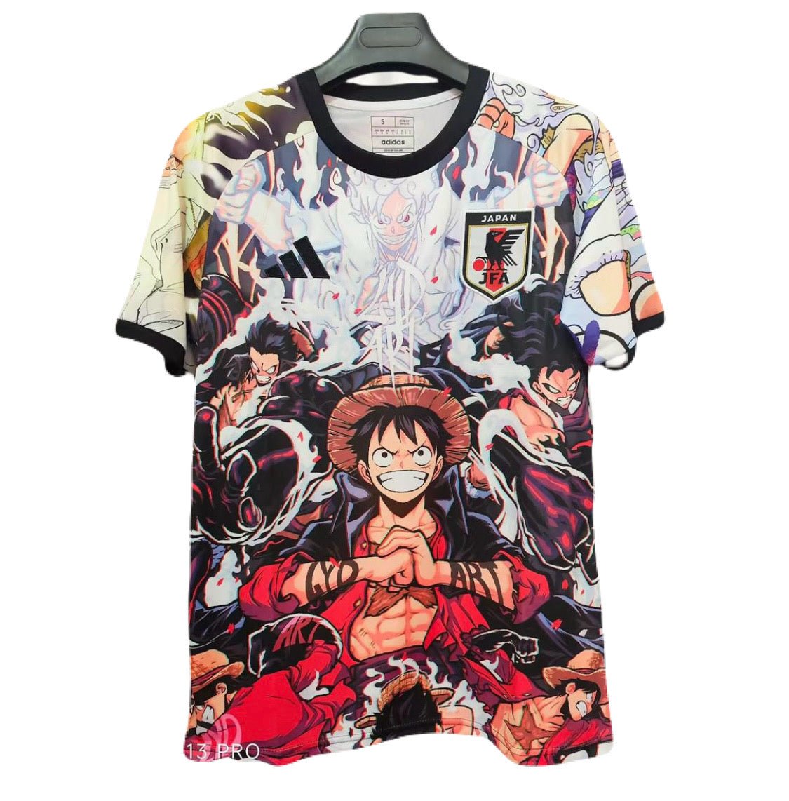 Japan Limitierte Auflage One Piece 25/26 Herren Fan-Version