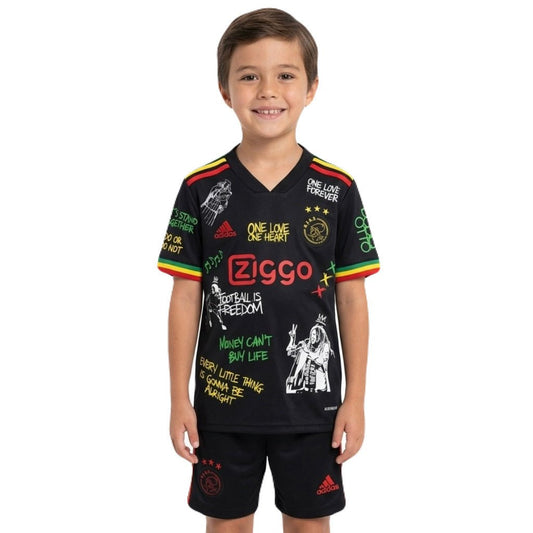 Kinder-Set Ajax Bob Marley 25/26 Trikot und Shorts