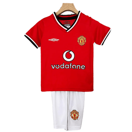 Manchester United Kinder-Set Heim 00/01 Rot und Weiß (Retro)