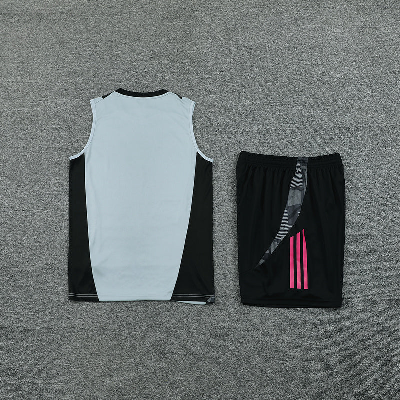 Adidas Herren-Set Trikot und Shorts