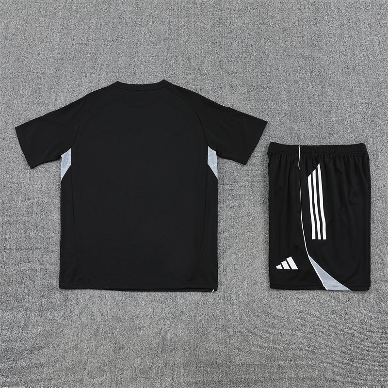 Argentinien Trainingsset 25/26 Trikot und Shorts Schwarz