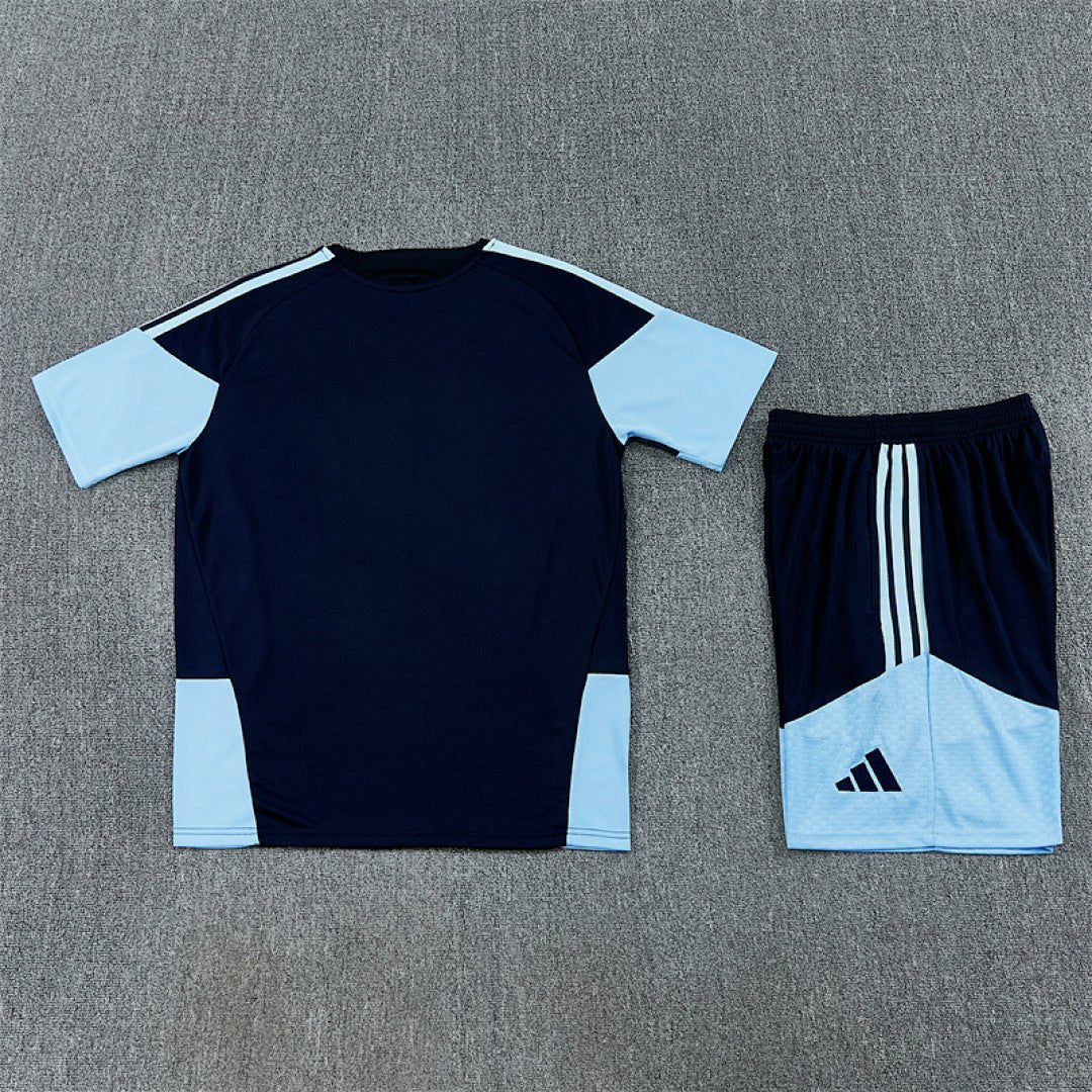 Argentinien Trainingsset 26/27 Trikot und Shorts Marineblau