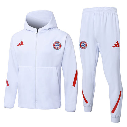Bayern München Trainingsanzug 26/27 Jacke & Hose Weiß