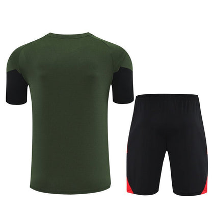 Bayern München Trainingsset 25/26 Trikot und Shorts