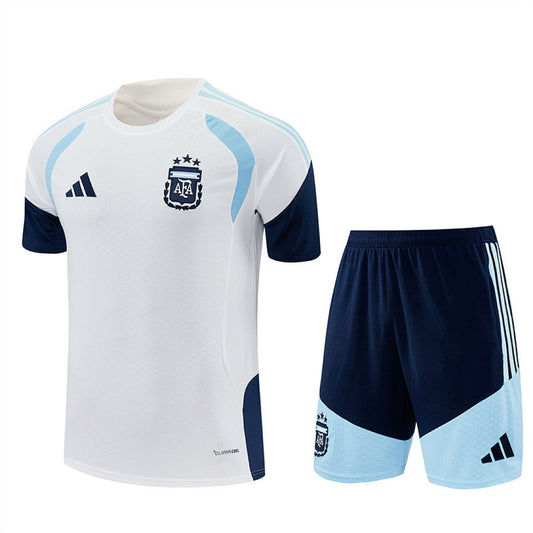 Argentinien Trainingsset 26/27 Trikot Weiß und Shorts Marineblau