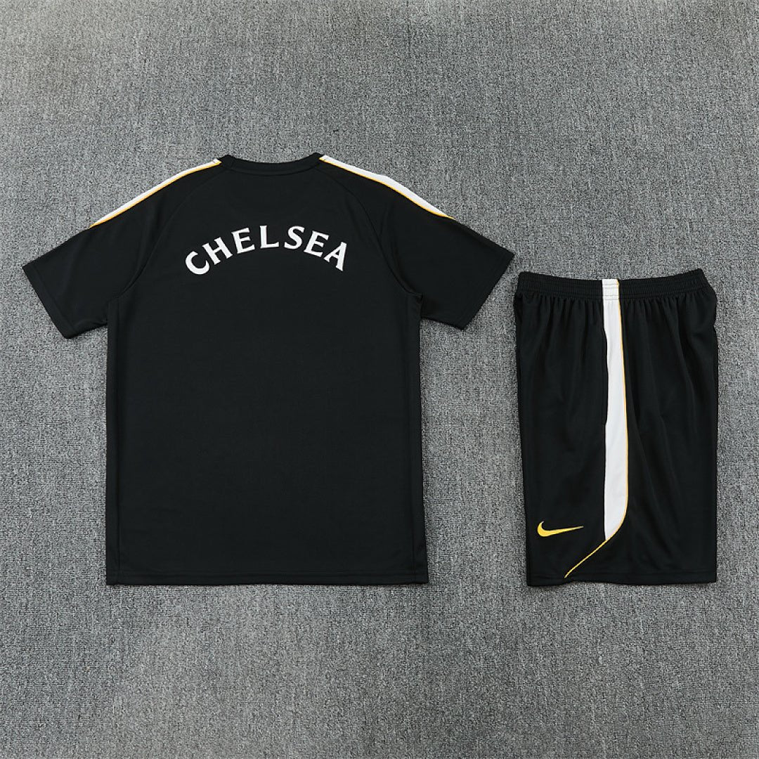 Chelsea Trainingsset 26/27 Trikot und Shorts