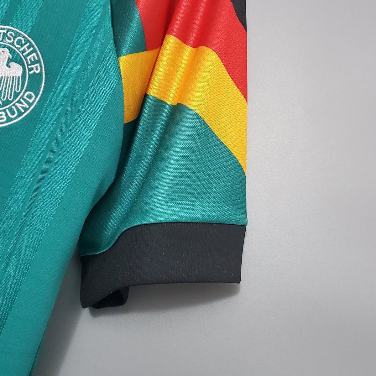 Deutschland Auswärtstrikot 1992 Herren Fan-version (Retro)