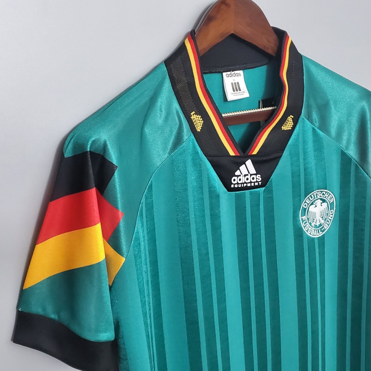 Deutschland Auswärtstrikot 1992 Herren Fan-version (Retro)