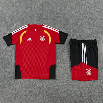 Deutschland Trainingsset 26/27 Trikot Rot und Shorts Schwarz