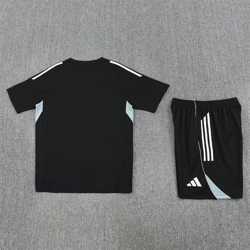 Deutschland Trainingsset 25/26 Trikot und Shorts Schwarz