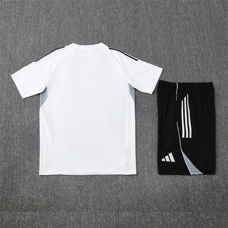 Inter Miami Trainingsset 25/26 Trikot und Shorts
