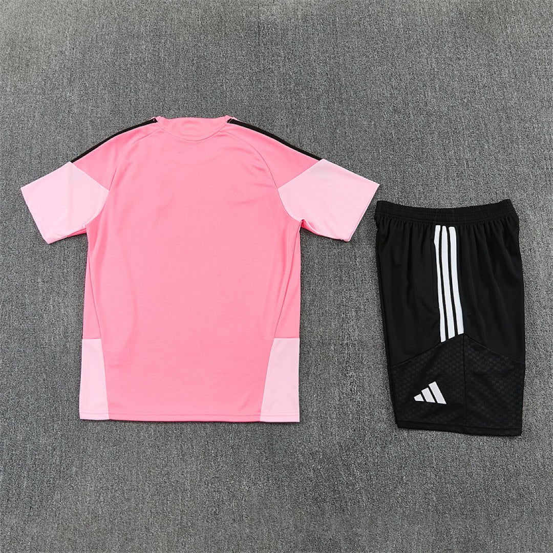 Inter Miami Trainingsset 26/27 Trikot und Shorts
