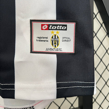 Juventus Heimtrikot 01/02 Herren Fan-Version (Retro)
