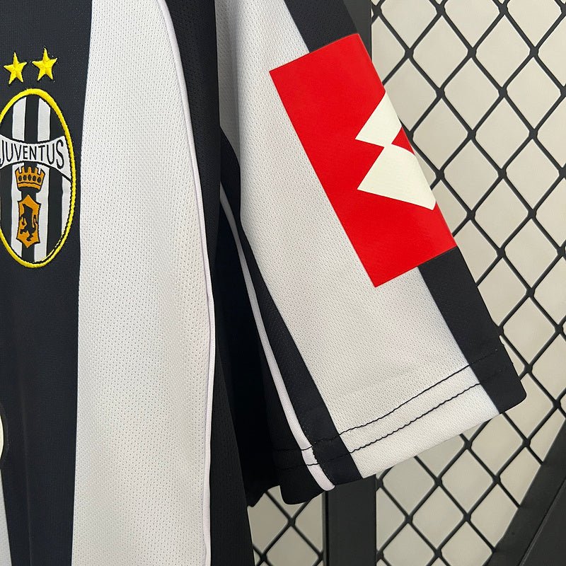 Juventus Heimtrikot 02/03 Herren Fan-Version (Retro)