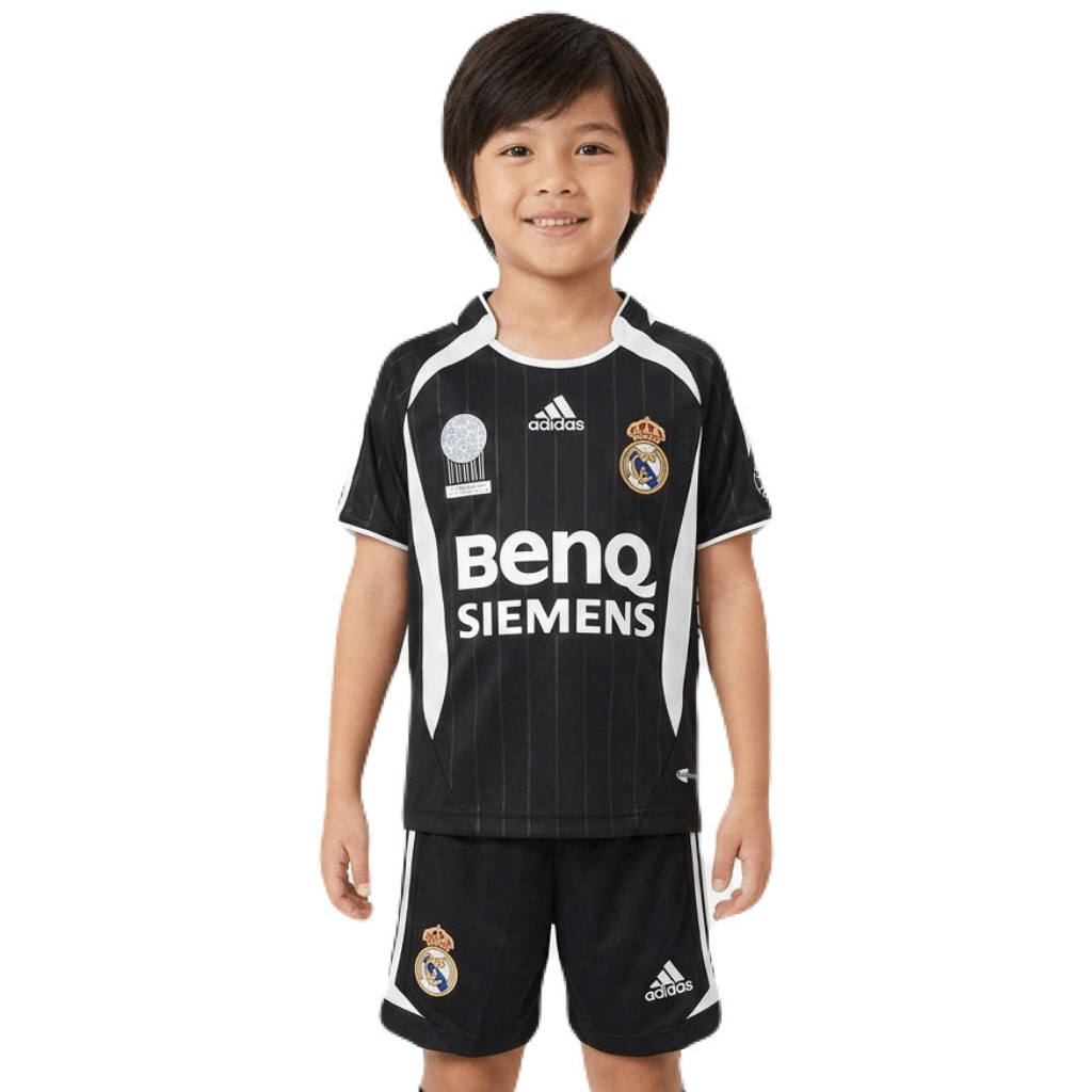 Kinder-Set Real Madrid Auswärtstrikot 06/07 (Retro)