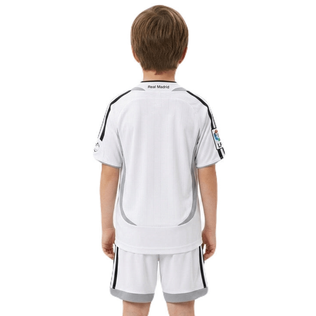 Kinder-Set Real Madrid Heimtrikot 06/07 (Retro)