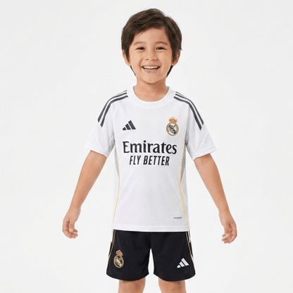 Kinder-Set Real Madrid Training 25/26 Trikot Weiß Und Shorts