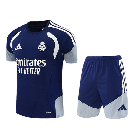 Kinder-Set Real Madrid Training 26/27 Trikot Und Shorts