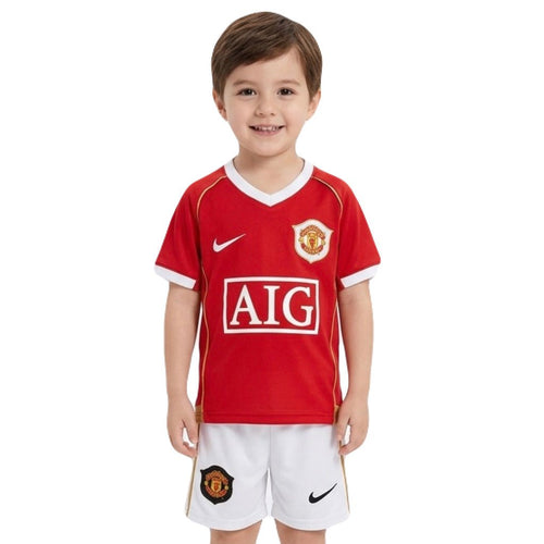 Manchester United Kinder-Set Heimtrikot 06/07 Rot und Weiß (Retro)