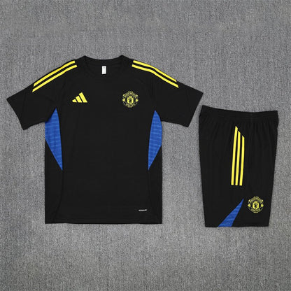 Manchester United Trainingsset 25/26 Trikot und Shorts Schwarz
