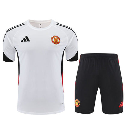 Manchester United Trainingsset 25/26 Trikot Weiß und Shorts Schwarz