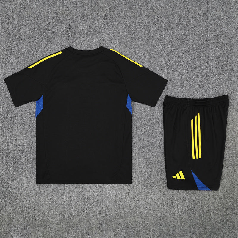 Manchester United Trainingsset 25/26 Trikot und Shorts Schwarz