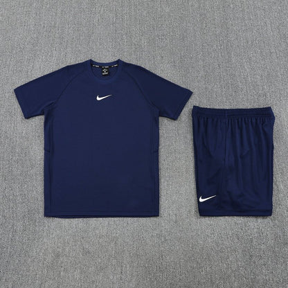 Nike Herren Set Trikot und Shorts Dunkelblau