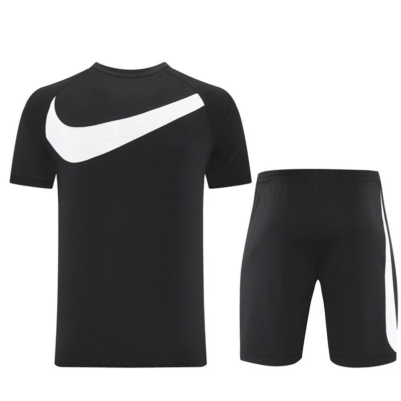 Nike Herren Set Trikot und Shorts Schwarz