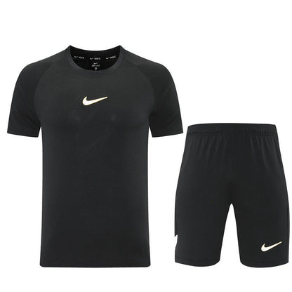 Nike Herren Set Trikot und Shorts Schwarz