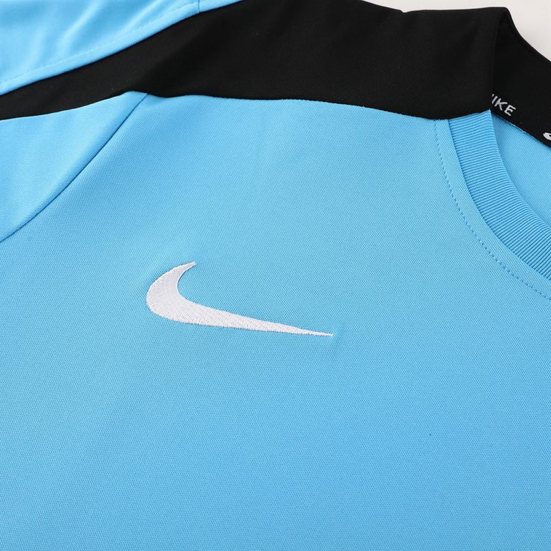 Nike Set Herren Trikot und Shorts