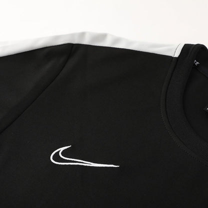 Nike Set Herren Trikot und Shorts