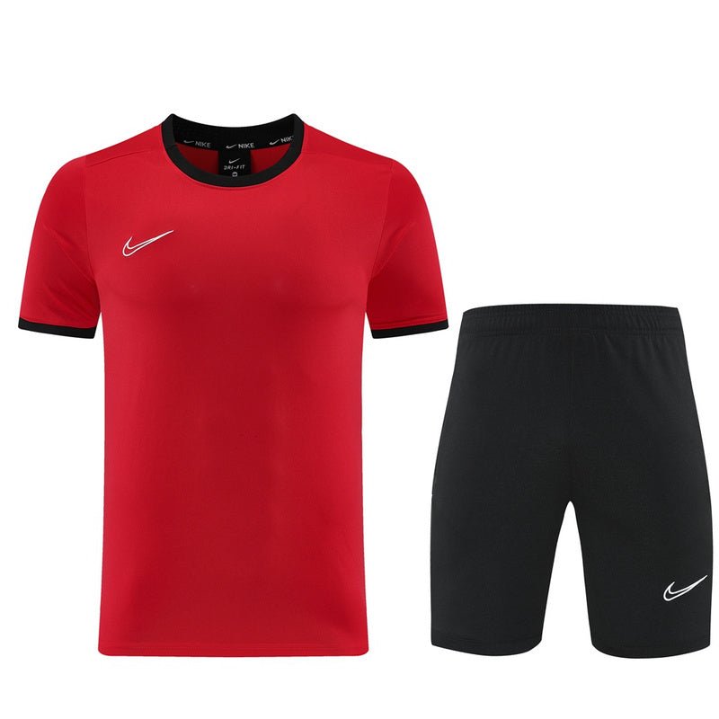Nike Set Herren Trikot Rot und Shorts Schwarz