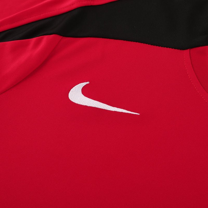 Nike Set Herren Trikot und Shorts