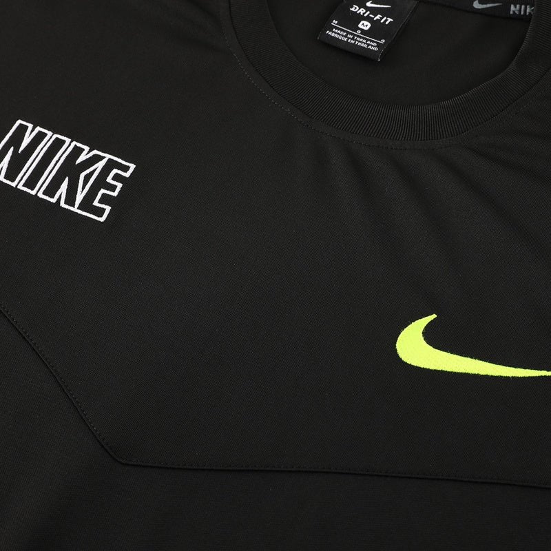 Nike Set Herren Trikot und Shorts