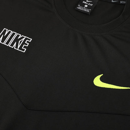 Nike Set Herren Trikot und Shorts