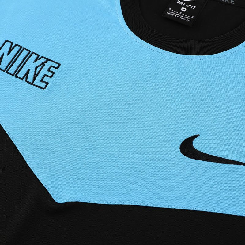 Nike Set Herren Trikot und Shorts