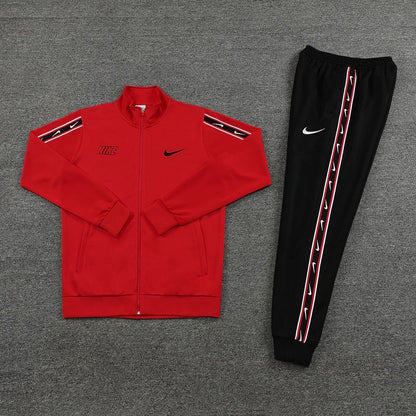 Nike Trainingsanzug Jacke und Hose Herren