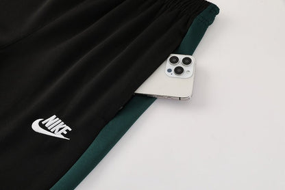 Nike Trainingsanzug Jacke Grün und Hose Schwarz Herren