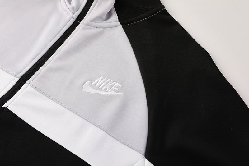 Nike Trainingsanzug Jacke und Hose Herren Schwarz & Weiß