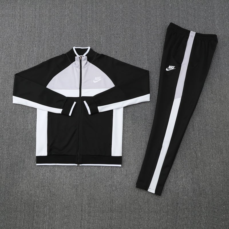 Nike Trainingsanzug Jacke und Hose Herren Schwarz & Weiß