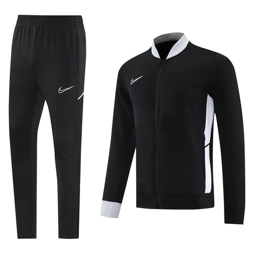 Nike Trainingsanzug Jacke und Hose Schwarz