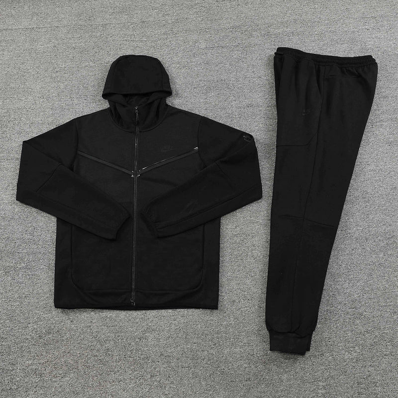 Nike Trainingsanzug Jacke und Hose Herren