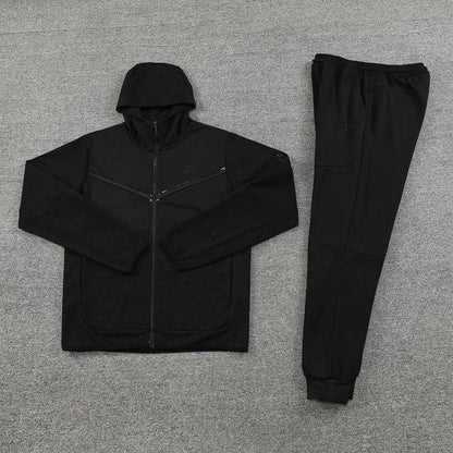 Nike Trainingsanzug Jacke und Hose Herren