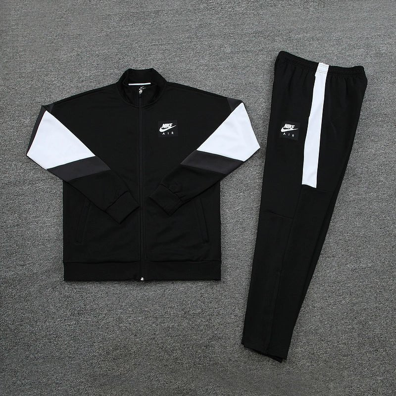 Nike Trainingsanzug Jacke und Hose Herren
