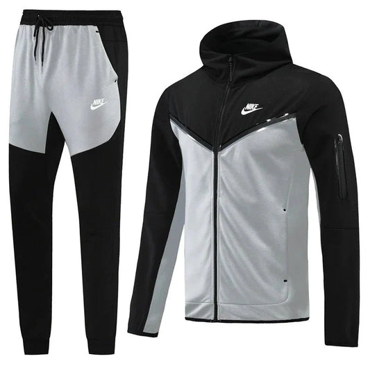 Nike Trainingsanzug Jacke und Hose Herren
