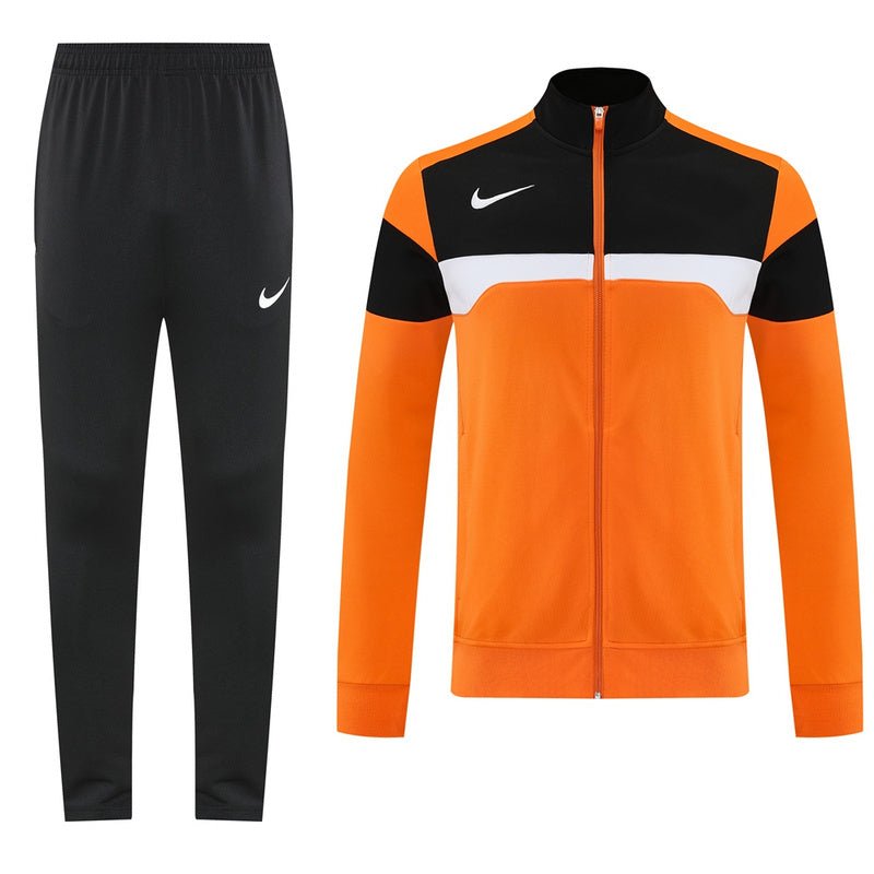 Nike Trainingsanzug Jacke Orange und Hose Schwarz Herren