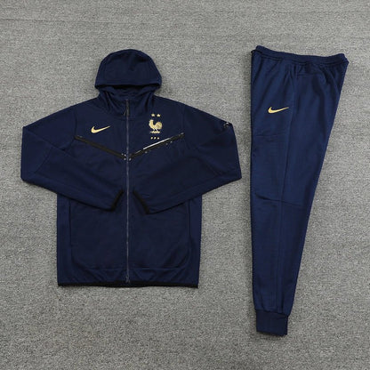 Nike Trainingsanzug Jacke und Hose Herren
