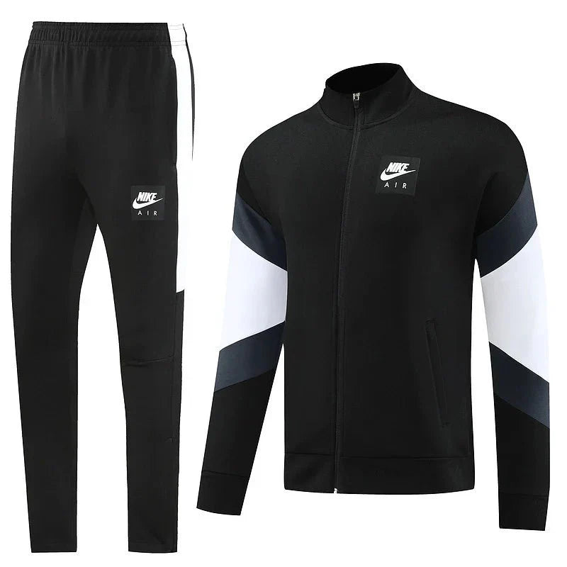 Nike Trainingsanzug Jacke und Hose Herren