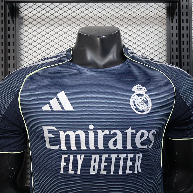 Real Madrid Auswärtstrikot 25/26 Herren Spieler-Version