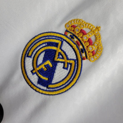 Real Madrid Heimtrikot 24/25 Herren Fan-Version Weiß